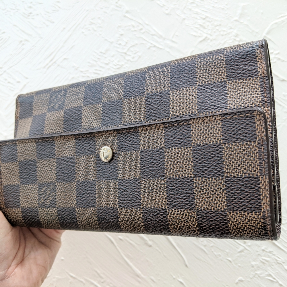 Louis Vuitton wallet - Picture 10 of 13